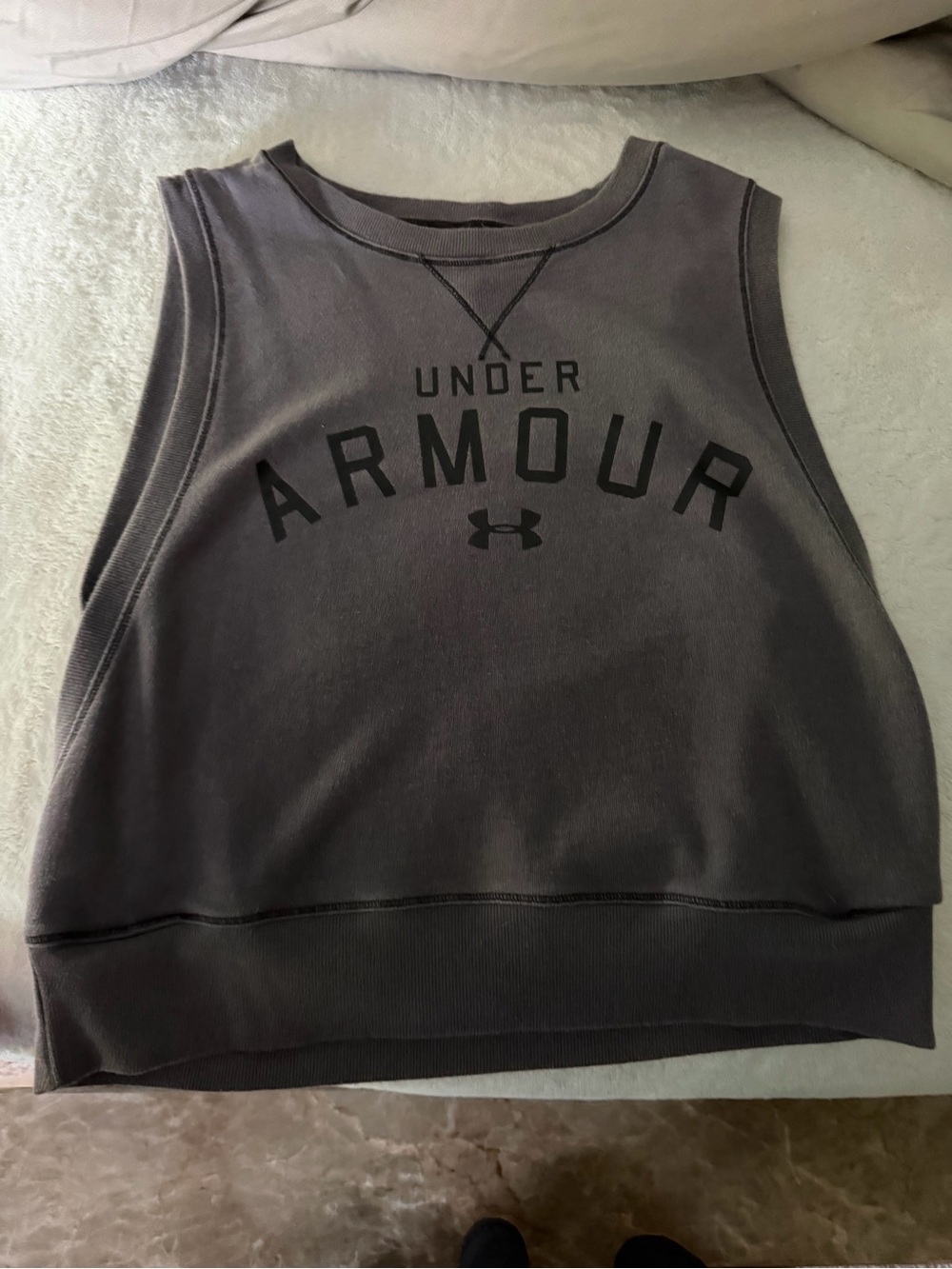 Under Armour Women's Charcoal Gray Muscle Crop Tank